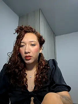 celeste1204 online show from February 9, 2025, 7:30 pm