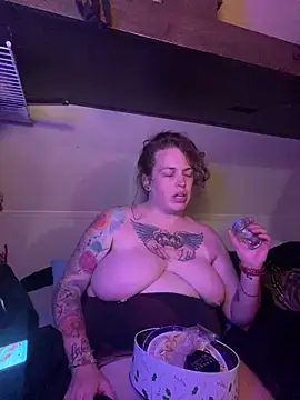 favoritestepsis online show from November 25, 2025, 12:21 am