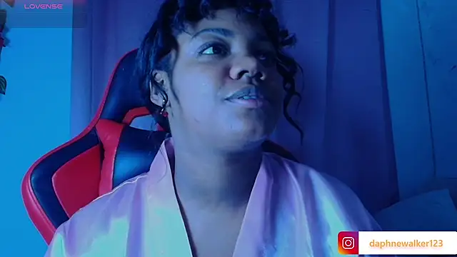 Daphnewalker   online show from February 21, 2026, 2:01 am