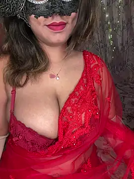 Snapshot of WifyHubby_38 chatting on March 10, 2025, 7:18 pm WifyHubby 38 online show from March 10, 2025, 7:18 pm