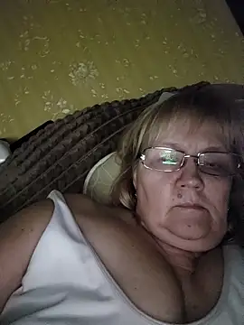 Violet5364 online show from April 1, 2026, 9:01 pm