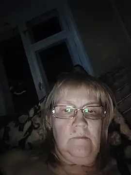 Violet5364 online show from April 4, 2026, 9:01 pm