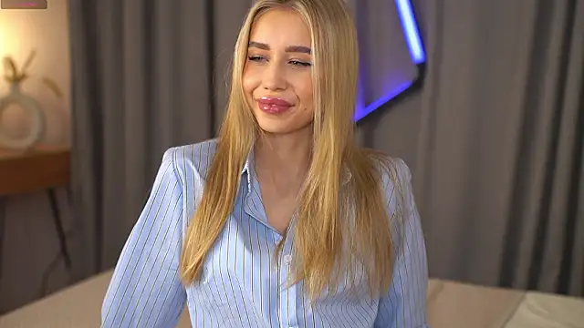  Spring Day  online show from March 31, 2026, 8:15 am