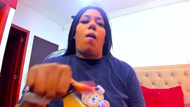 emma purple  online show from January 14, 2026, 5:29 pm