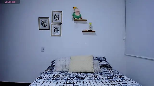 Snapshot of sarita_bigbooty_ chatting on March 1, 2026, 12:45 am sarita bigbooty online show from March 1, 2026, 12:45 am