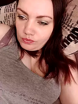 UniverseRegina online show from February 12, 2025, 3:51 am