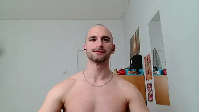 Snapshot of OskarBreno chatting on May 11, 2026, 2:45 pm OskarBreno online show from May 11, 2026, 2:45 pm