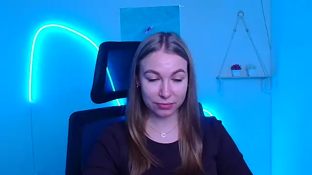 Dana flowers online show from December 16, 2025, 12:21 pm