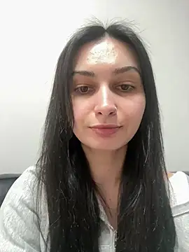 Snapshot of lunalovelee chatting on February 19, 2026, 11:17 am lunalovelee online show from February 19, 2026, 11:17 am