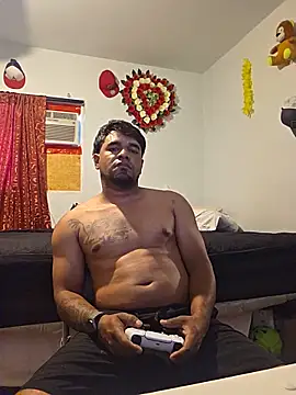 guajiro276565 online show from May 12, 2026, 11:13 pm