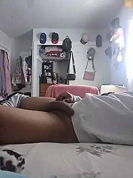 guajiro276565 online show from May 21, 2026, 2:35 pm