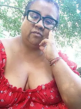 Snapshot of erinadarling79 chatting on March 30, 2026, 1:12 pm erinadarling79 online show from March 30, 2026, 1:12 pm