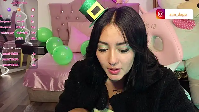 LUDO KITTY TAY online show from March 18, 2025, 6:14 am