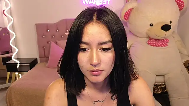 LUDO KITTY TAY online show from March 20, 2025, 3:02 am