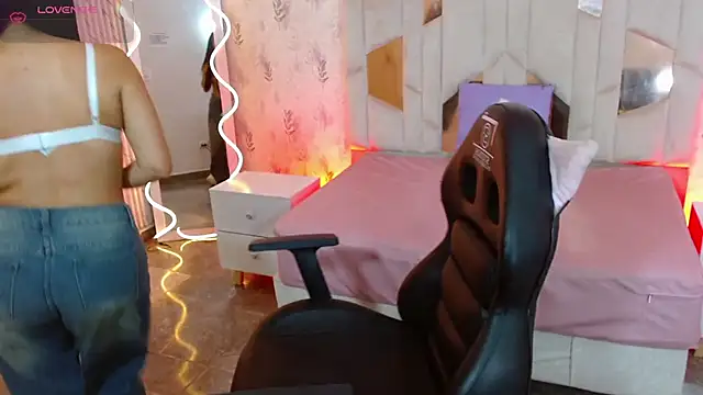 LUDO KITTY TAY online show from September 8, 2025, 7:02 pm