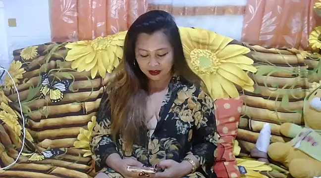 Snapshot of UrSweetClassyPinay chatting on December 17, 2024, 11:39 am UrSweetClassyPinay online show from December 17, 2024, 11:39 am