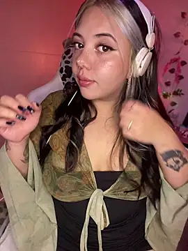  ivyginger online show from June 12, 2026, 12:20 am