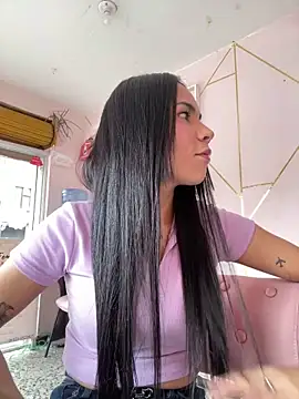 Snapshot of Naatalia chatting on March 21, 2025, 6:07 pm Naatalia online show from March 21, 2025, 6:07 pm