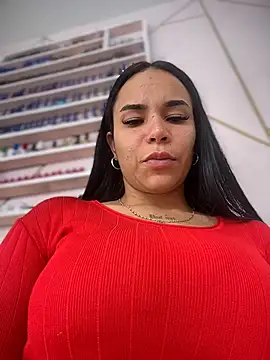 Naatalia online show from March 9, 2026, 5:50 pm