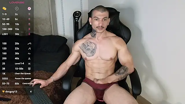 Snapshot of kevin_jef chatting on March 13, 2025, 5:11 am kevin jef online show from March 13, 2025, 5:11 am