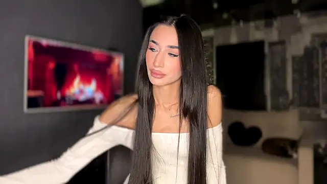 alissadreams online show from September 18, 2025, 5:59 pm