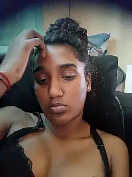 indianpink lips online show from April 1, 2026, 2:14 pm