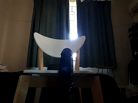 MystiqueRider online show from November 19, 2025, 6:35 am