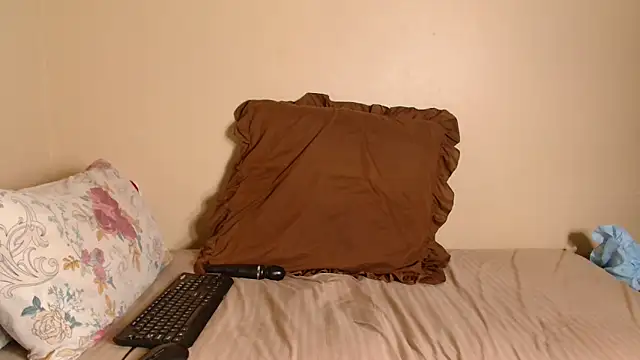 Karishma99  online show from March 4, 2025, 8:49 pm