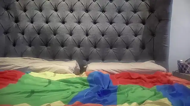 Snapshot of eatmypie69 chatting on February 3, 2026, 1:49 pm eatmypie69 online show from February 3, 2026, 1:49 pm