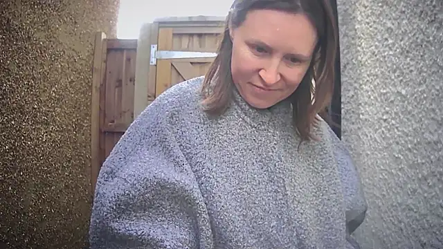 Snapshot of eatmypie69 chatting on February 9, 2026, 10:19 am eatmypie69 online show from February 9, 2026, 10:19 am