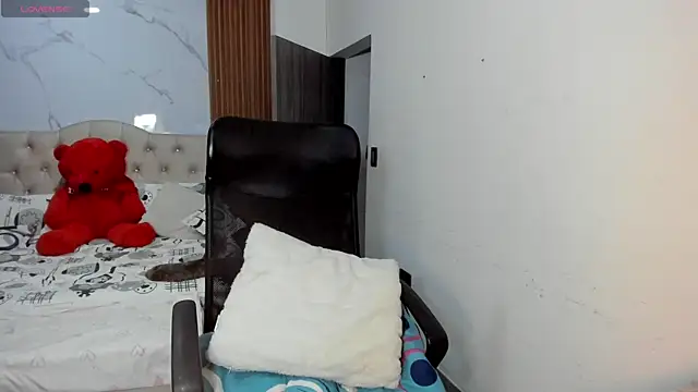 ZahraRose online show from March 21, 2026, 11:19 pm