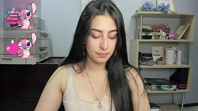 Katty love01 online show from September 8, 2025, 3:22 pm