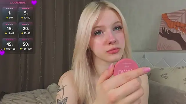 EdlaHewell online show from February 17, 2026, 1:35 am