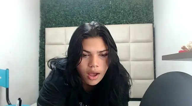 melany rouse18 online show from February 16, 2025, 10:21 pm