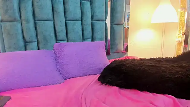 ARTEMISAKIM online show from March 5, 2025, 7:05 am