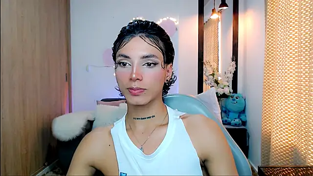 Snapshot of nilam_valker chatting on March 22, 2025, 7:42 pm nilam valker online show from March 22, 2025, 7:42 pm