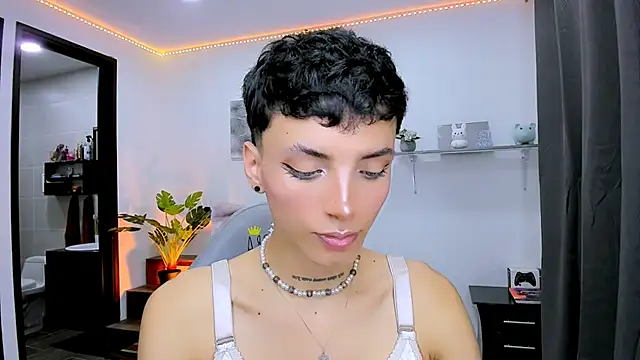 Snapshot of nilam_valker chatting on September 19, 2025, 3:41 am nilam valker online show from September 19, 2025, 3:41 am