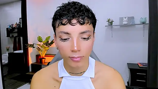 Snapshot of nilam_valker chatting on October 14, 2025, 9:59 pm nilam valker online show from October 14, 2025, 9:59 pm