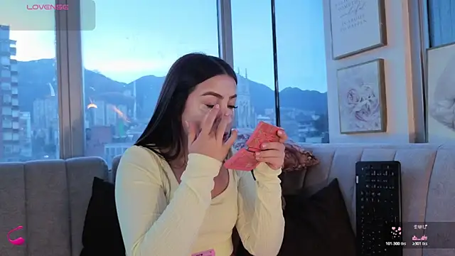 Snapshot of Ivanna_West chatting on January 19, 2026, 11:47 am Ivanna West online show from January 19, 2026, 11:47 am