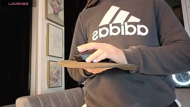 Snapshot of Ivanna_West chatting on February 25, 2026, 10:03 am Ivanna West online show from February 25, 2026, 10:03 am