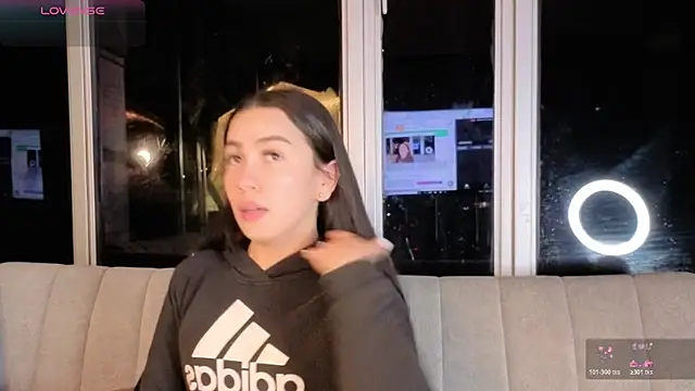 Snapshot of Ivanna_West chatting on March 6, 2026, 9:50 am Ivanna West online show from March 6, 2026, 9:50 am