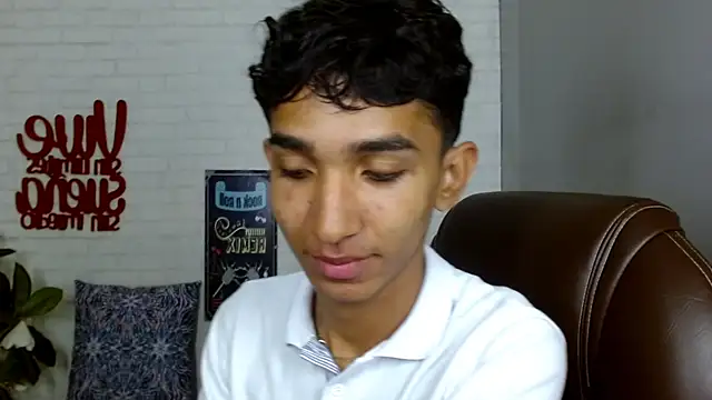 Martin Linares online show from February 21, 2025, 1:44 pm