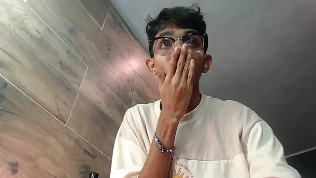 Martin Linares online show from March 8, 2025, 1:25 pm