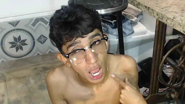 Martin Linares online show from March 8, 2025, 4:28 pm