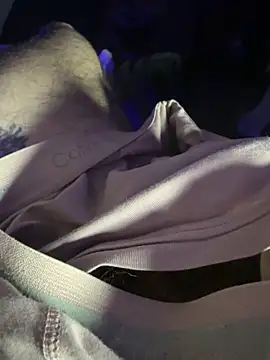 Snapshot of fistared123 chatting on March 17, 2025, 1:24 am fistared123 online show from March 17, 2025, 1:24 am