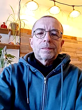 Xavspank2 online show from February 18, 2026, 10:00 am