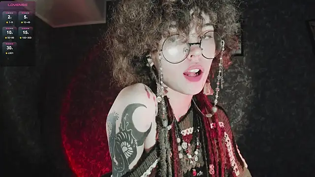 Snapshot of Dizer_clopy chatting on October 25, 2025, 8:25 pm Dizer clopy online show from October 25, 2025, 8:25 pm