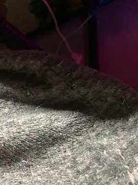 Raziel111 online show from April 7, 2026, 9:37 pm