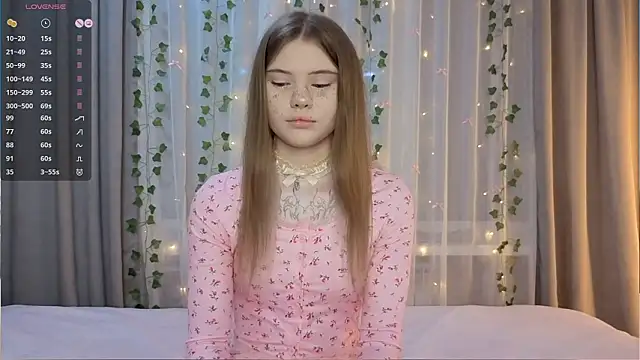 CarolinePepper online show from February 28, 2026, 1:45 pm