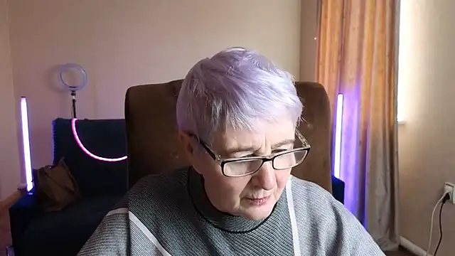 Sandra Snowflake online show from April 8, 2026, 12:16 pm